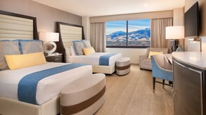 1_PHOTO_The-A-Queen-Room-hero-view-of-main-room_01_q050_1920x1080