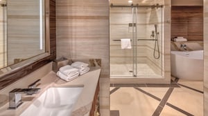 Vista Studio Suite view of bathroom vanity, shower and tub